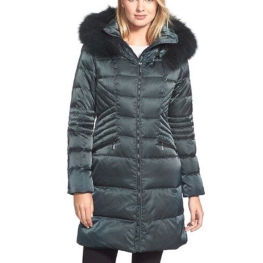 1 MADISON Green Hooded Puffer Coat